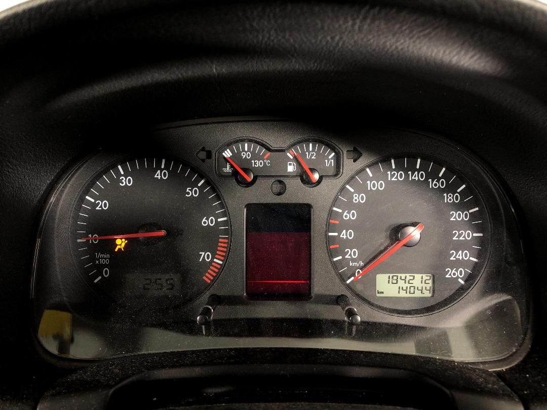 Photo '18' of Volkswagen Golf Photo '18' of Volkswagen Golf