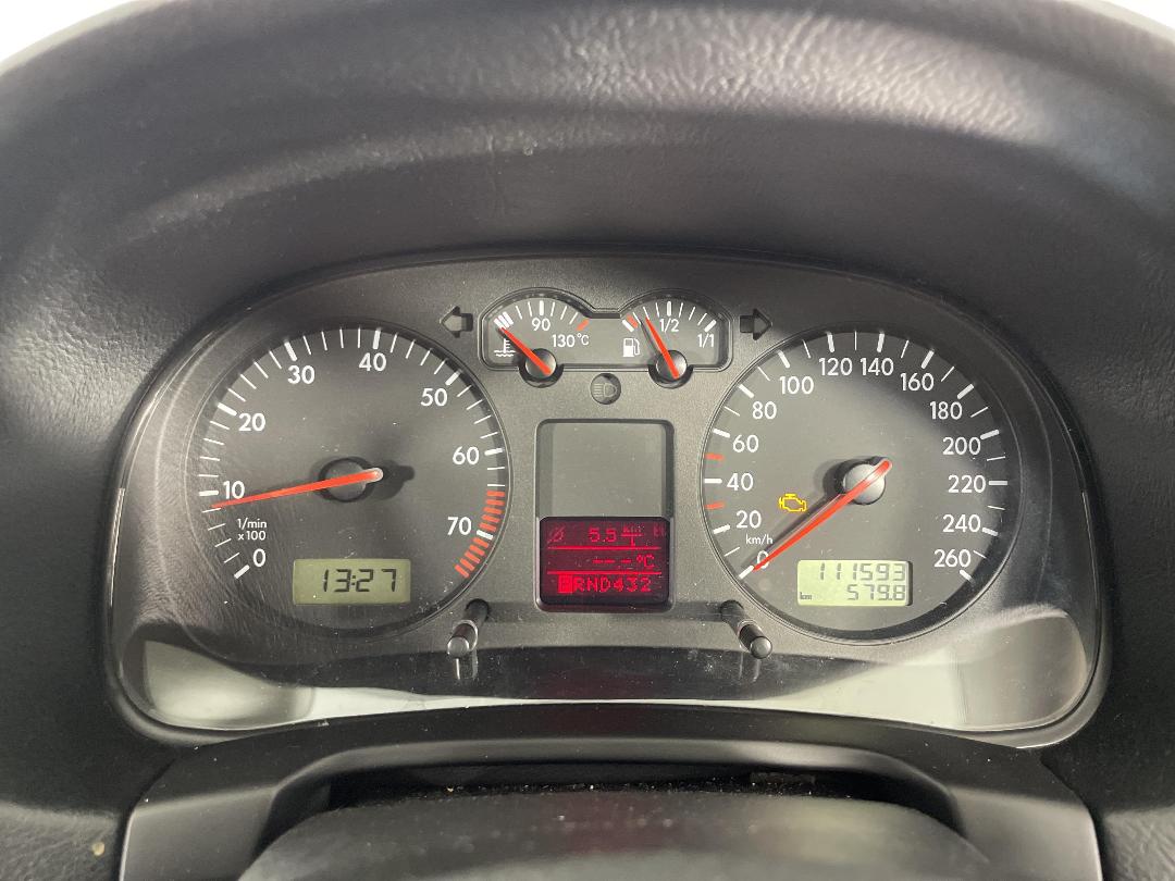 Photo '21' of Volkswagen Golf