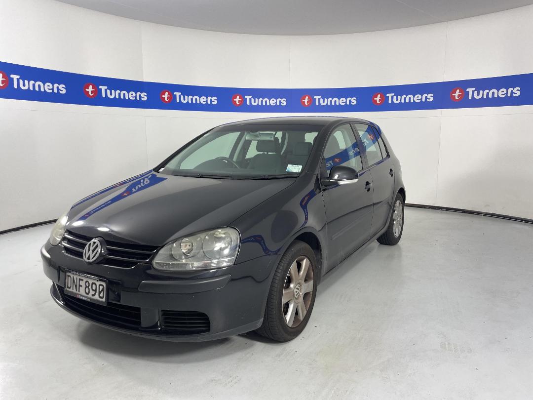 Photo '3' of Volkswagen Golf FSI TIP Photo '3' of Volkswagen Golf FSI TIP