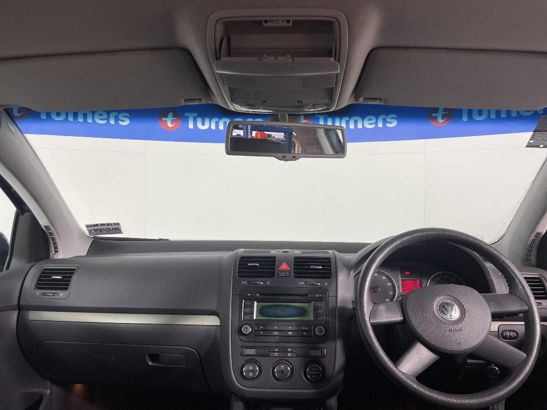 Photo '15' of Volkswagen Golf FSI TIP Photo '15' of Volkswagen Golf FSI TIP