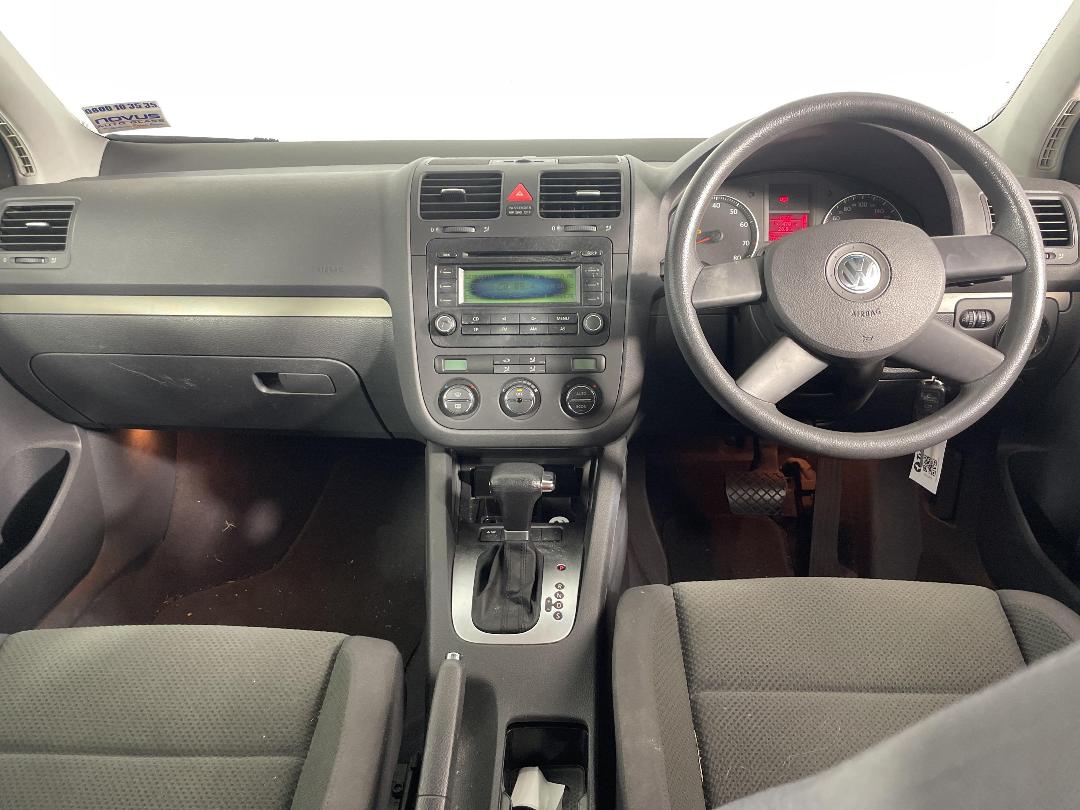 Photo '16' of Volkswagen Golf FSI TIP Photo '16' of Volkswagen Golf FSI TIP