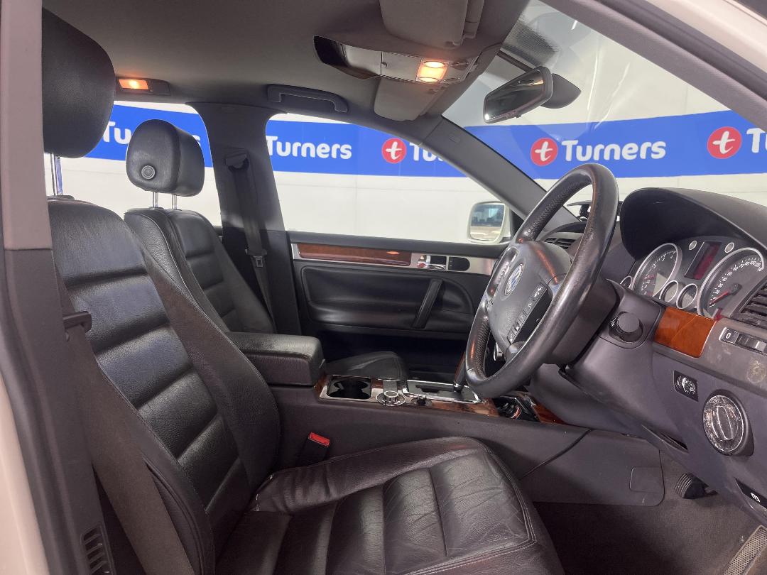 Photo '16' of Volkswagen Touareg