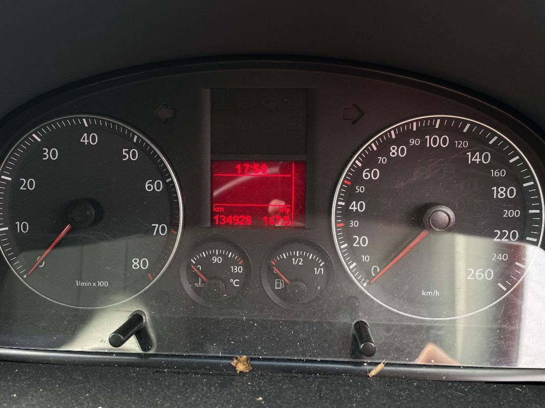 Photo '16' of Volkswagen Touran Photo '16' of Volkswagen Touran