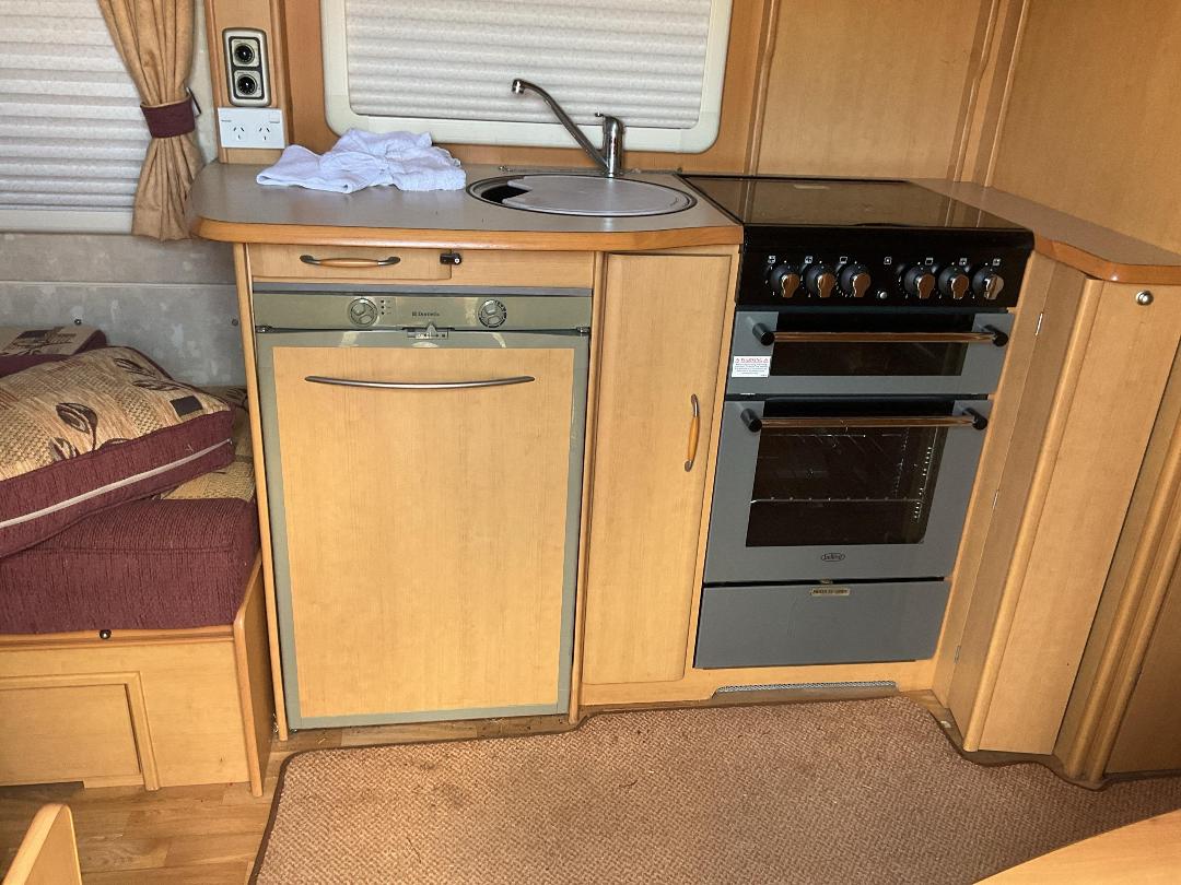 Photo '20' of ABBEY SPECTRUM 535 Caravan - Single