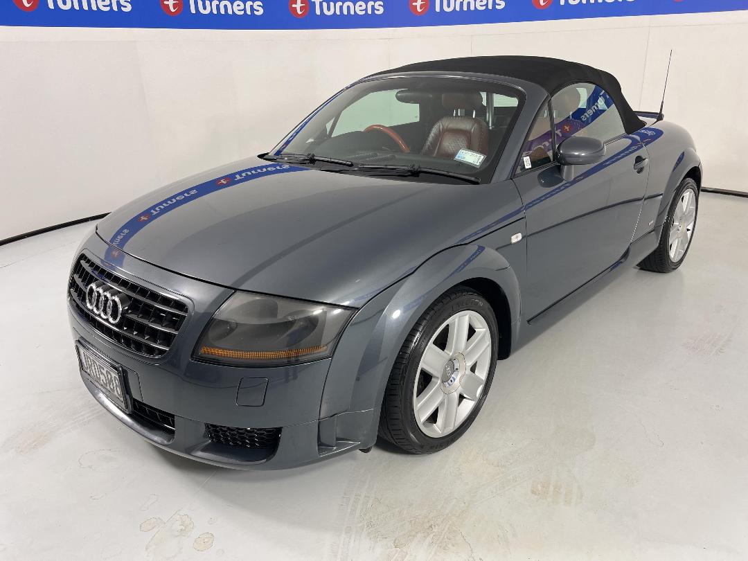 Photo '4' of Audi TT Photo '4' of Audi TT