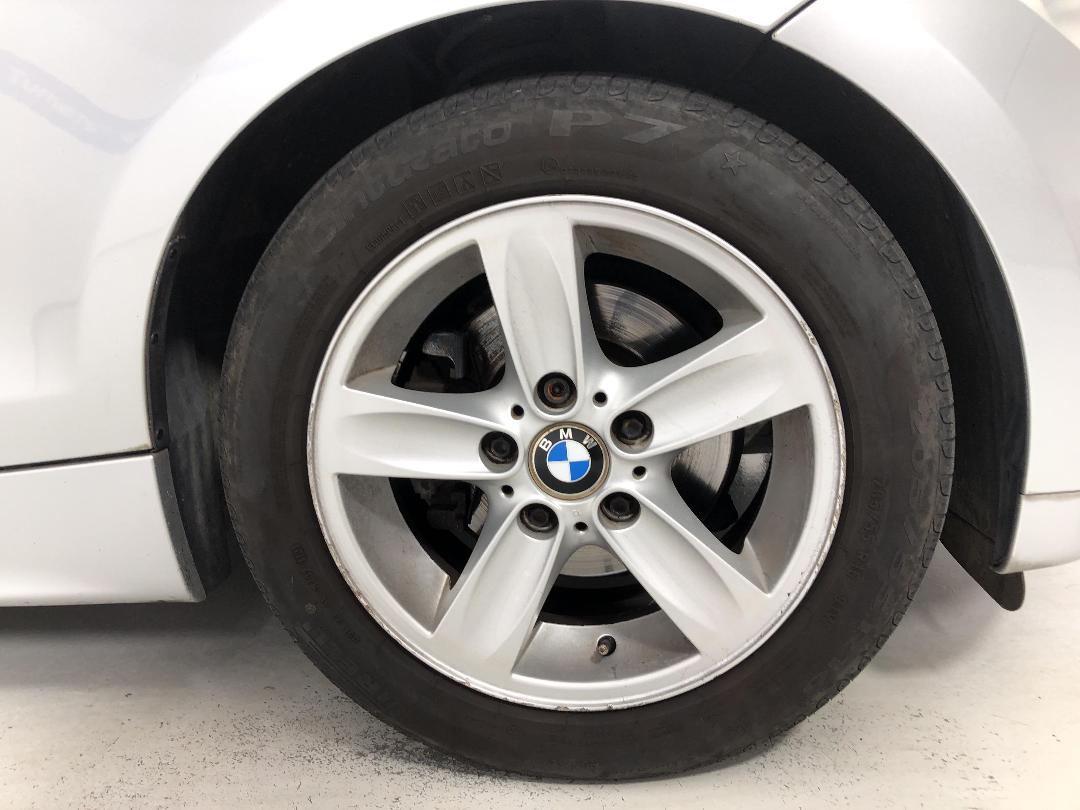 Photo '9' of BMW 1 Series Photo '9' of BMW 1 Series