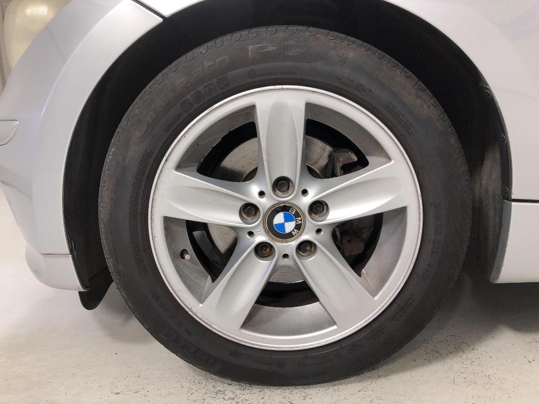 Photo '10' of BMW 1 Series Photo '10' of BMW 1 Series