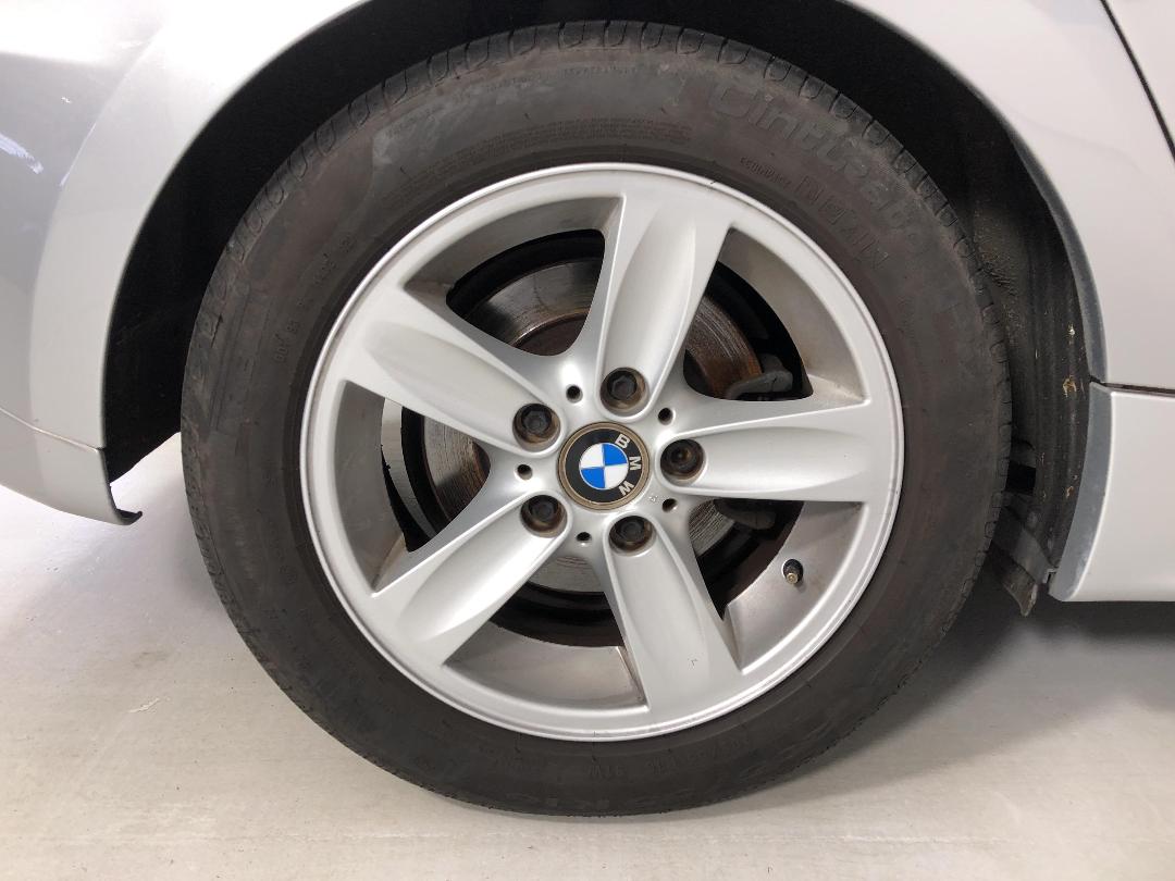 Photo '12' of BMW 1 Series Photo '12' of BMW 1 Series