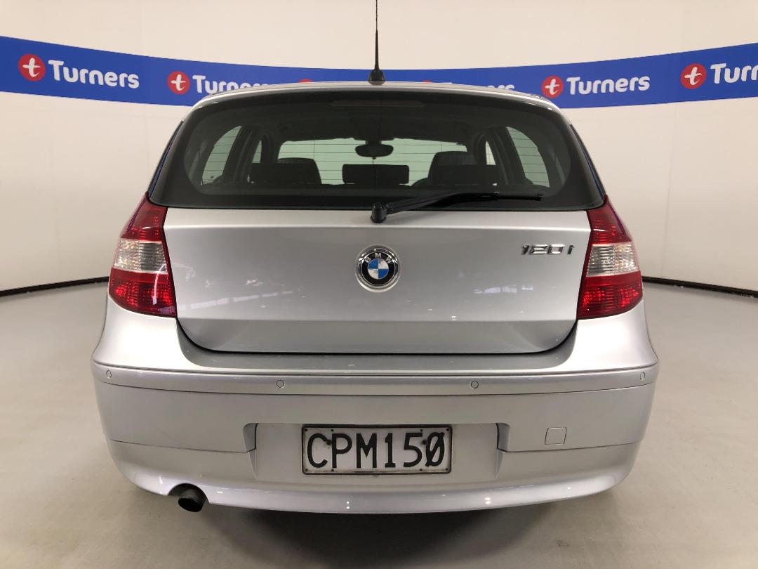 Photo '6' of BMW 1 Series Photo '6' of BMW 1 Series