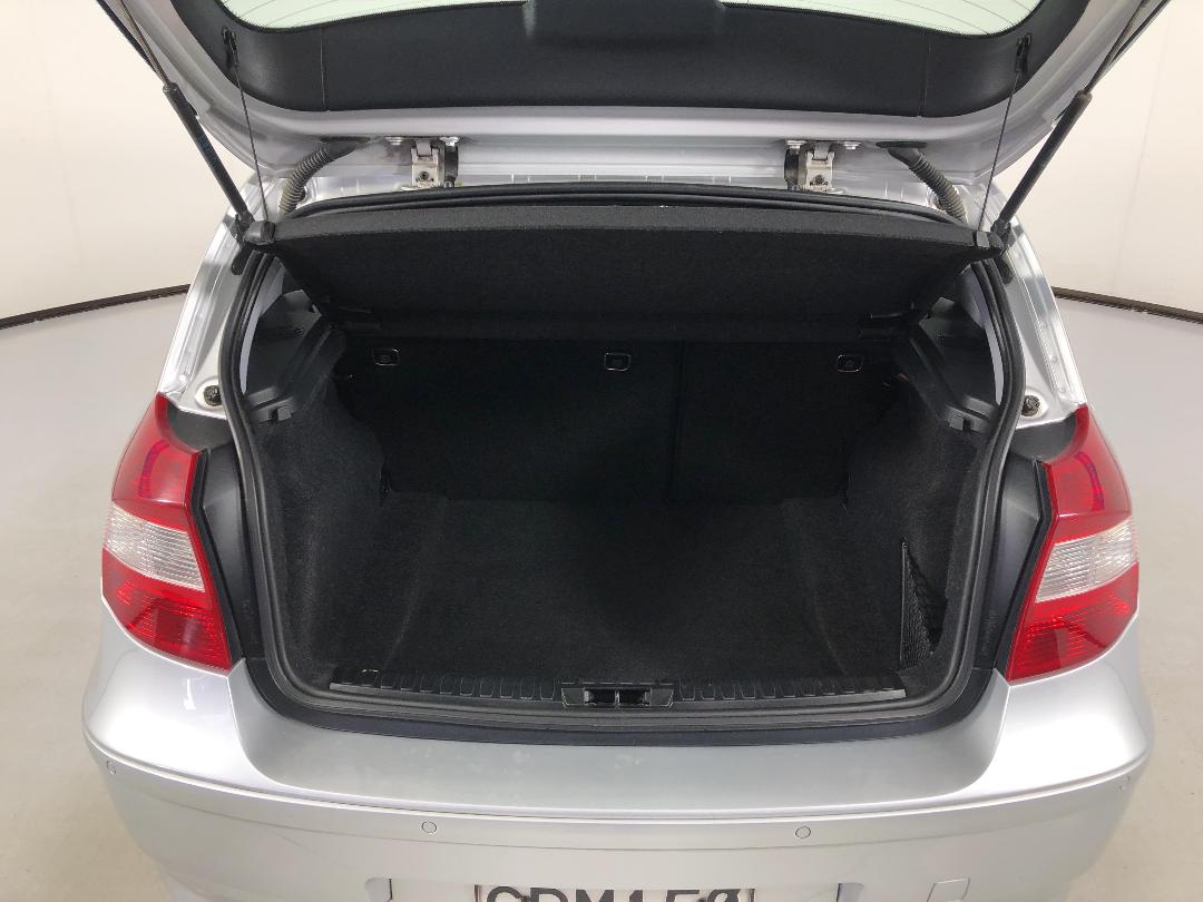 Photo '14' of BMW 1 Series Photo '14' of BMW 1 Series