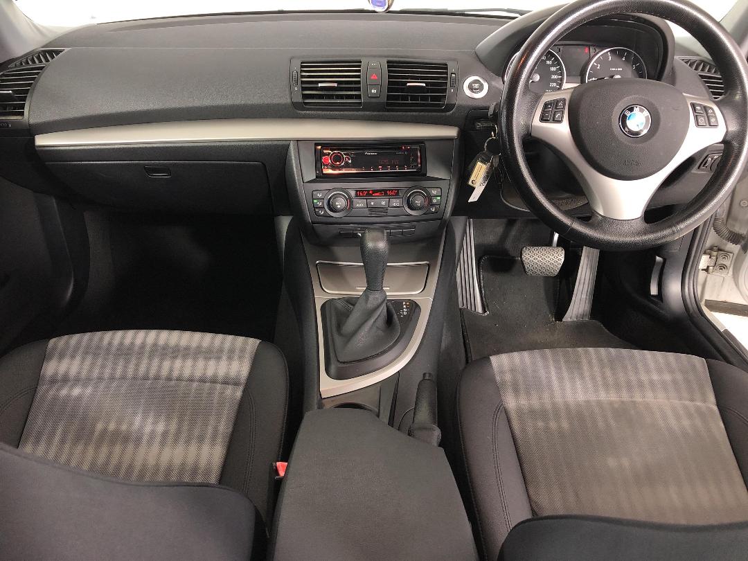 Photo '17' of BMW 1 Series Photo '17' of BMW 1 Series