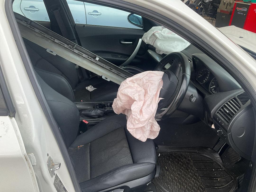 Photo '8' of BMW 116I Photo '8' of BMW 116I