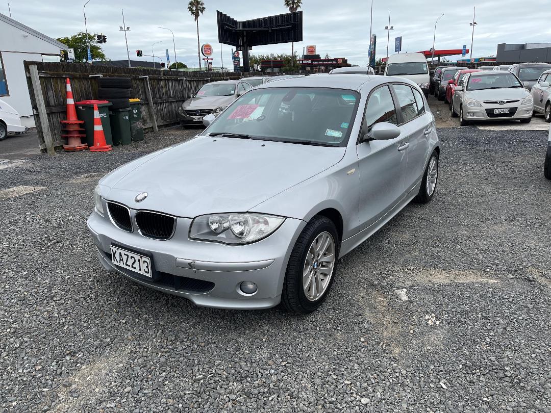 Photo '3' of BMW 118I Photo '3' of BMW 118I