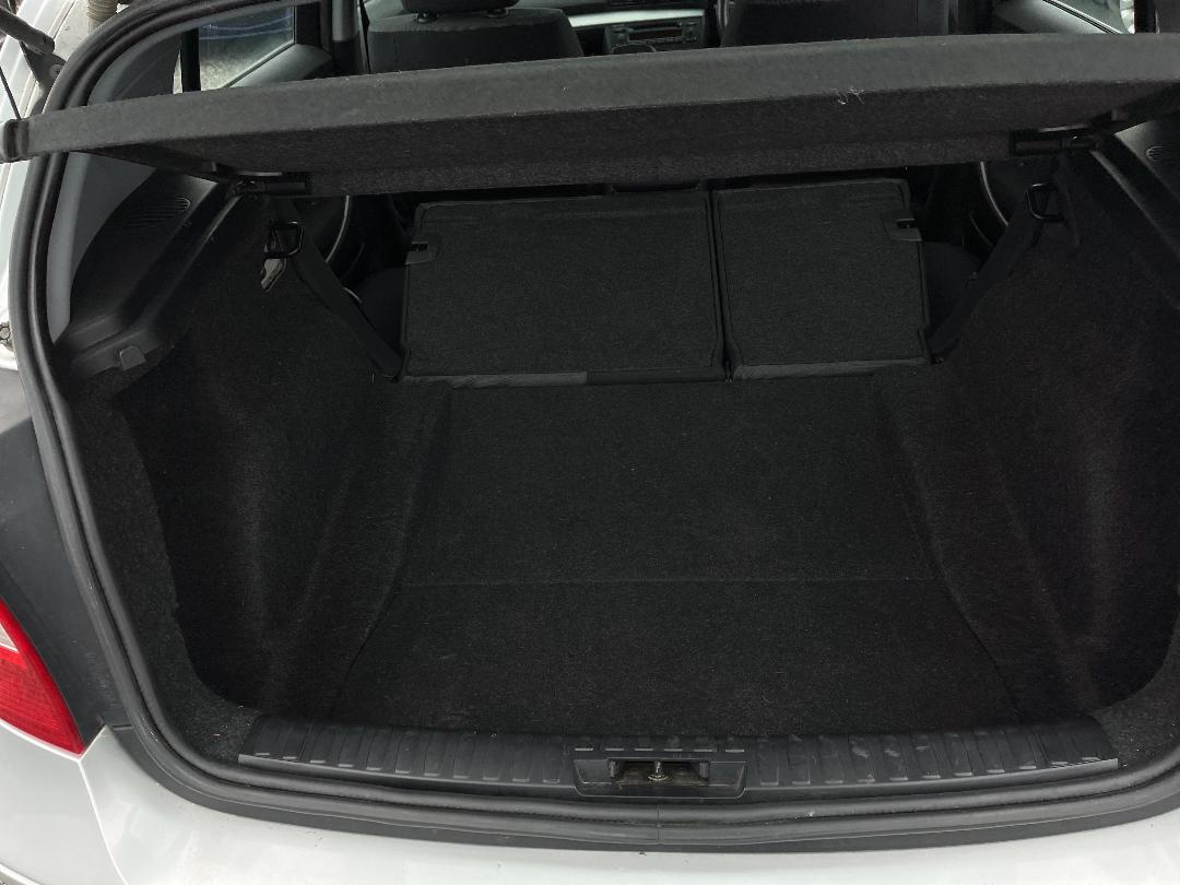 Photo '12' of BMW 118I Photo '12' of BMW 118I