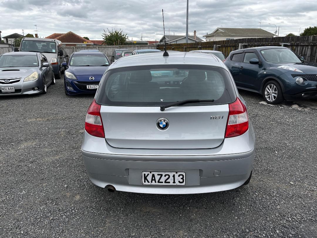 Photo '5' of BMW 118I Photo '5' of BMW 118I