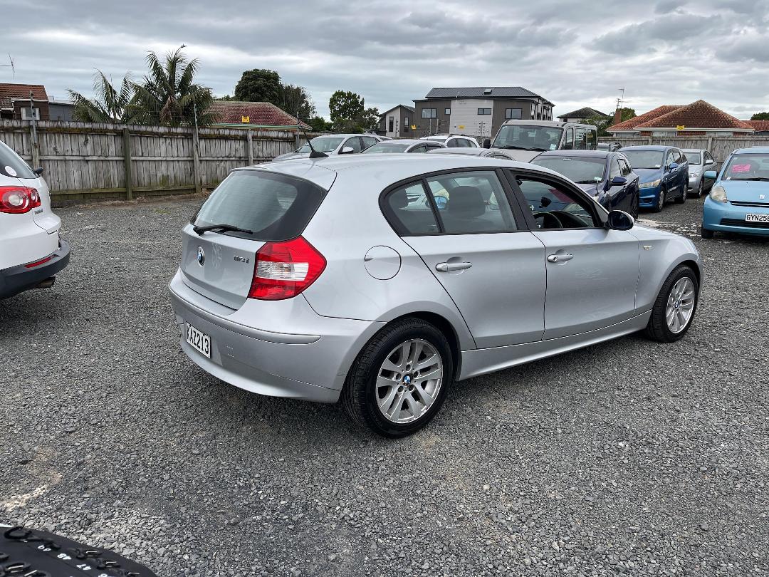 Photo '6' of BMW 118I Photo '6' of BMW 118I
