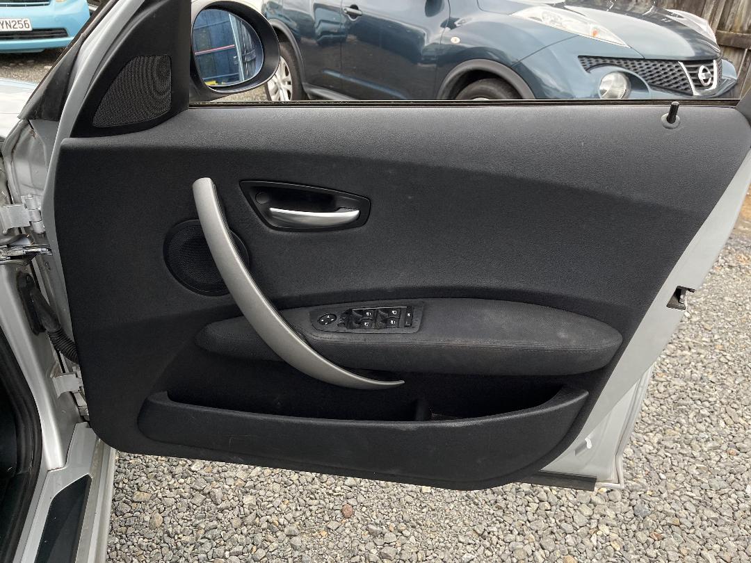 Photo '13' of BMW 118I Photo '13' of BMW 118I