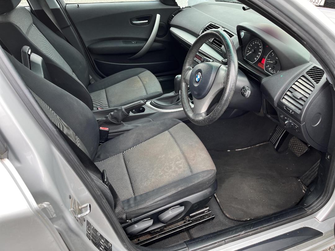 Photo '14' of BMW 118I Photo '14' of BMW 118I