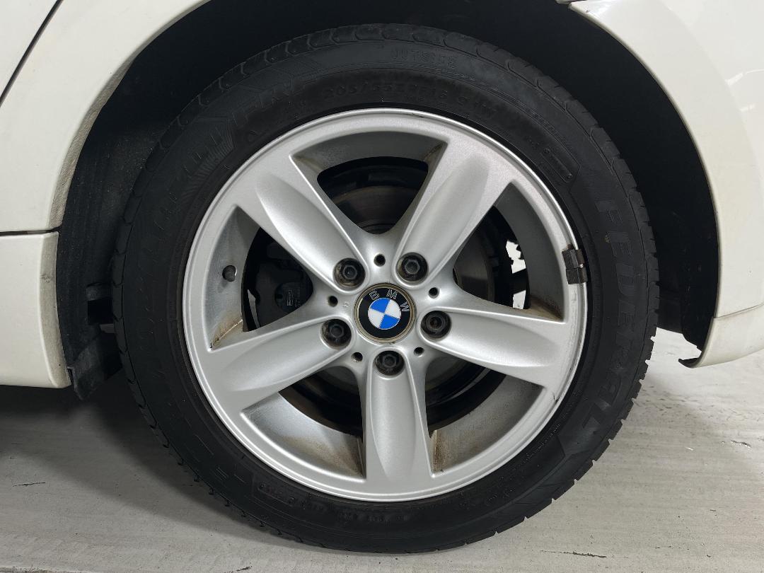 Photo '11' of BMW 118I