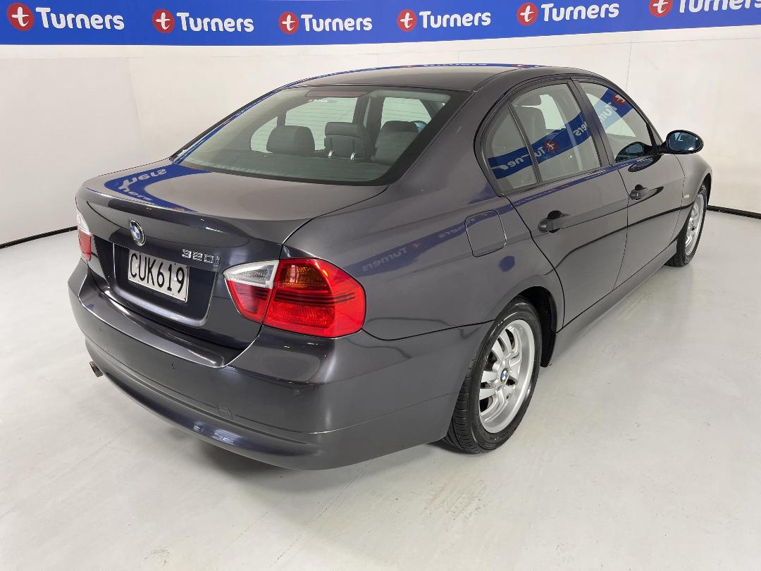 Photo '7' of BMW 3 Series