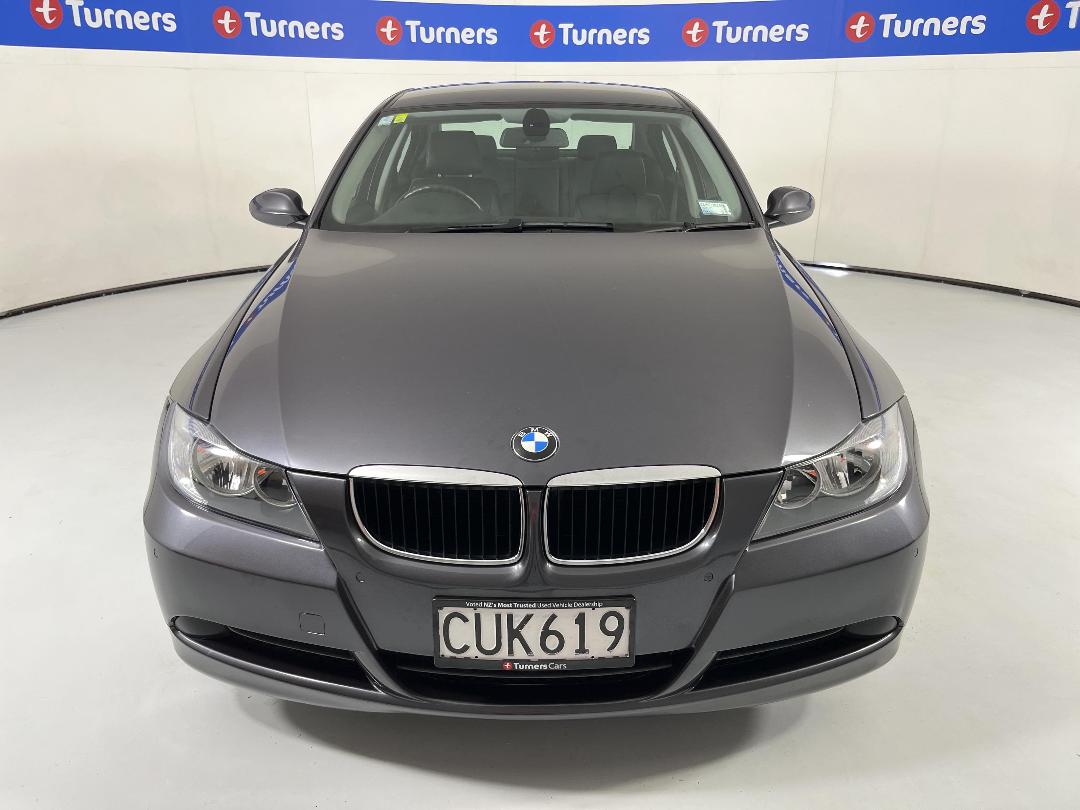 Photo '2' of BMW 3 Series