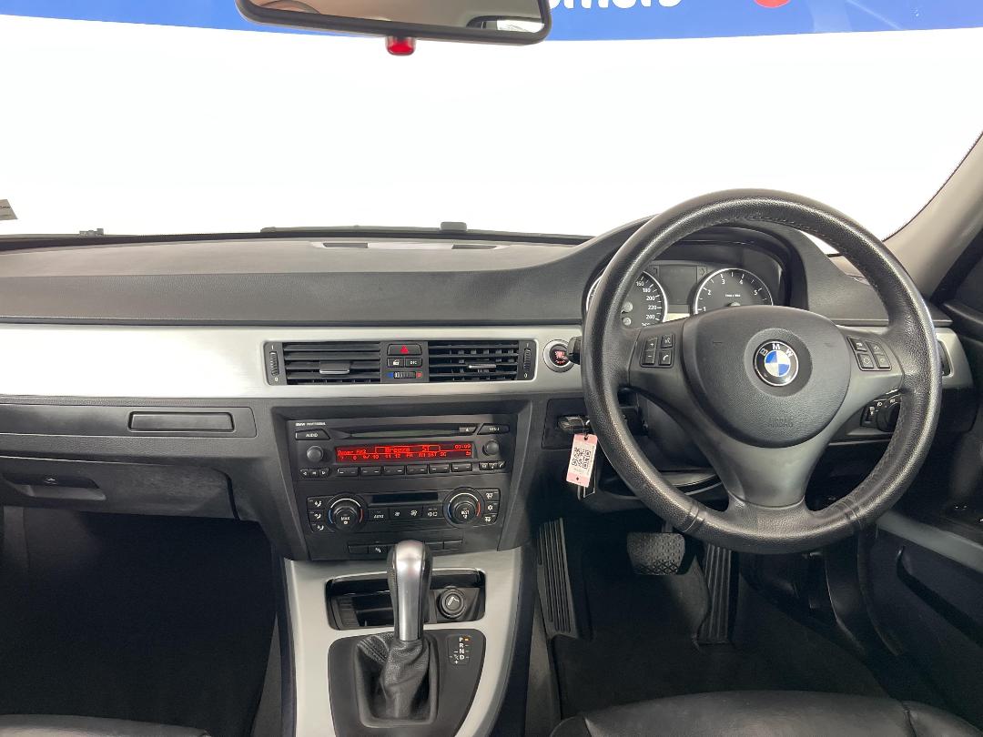 Photo '17' of BMW 3 Series