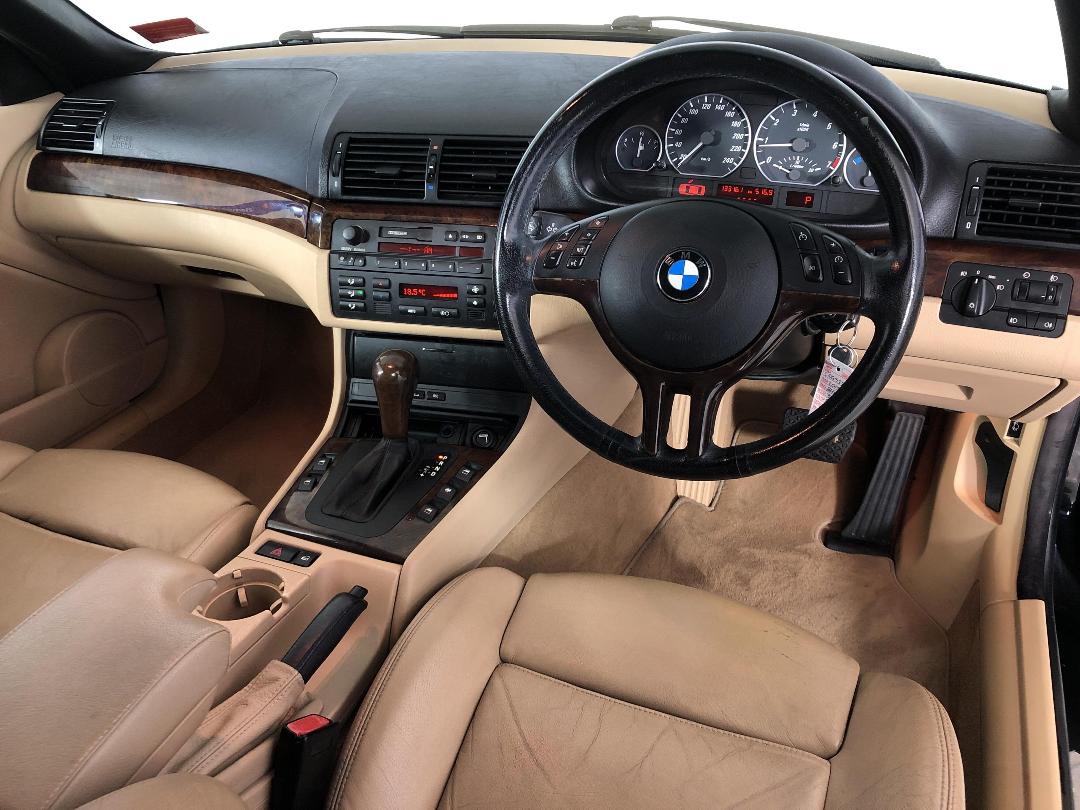 Photo '17' of BMW 3 Series Photo '17' of BMW 3 Series