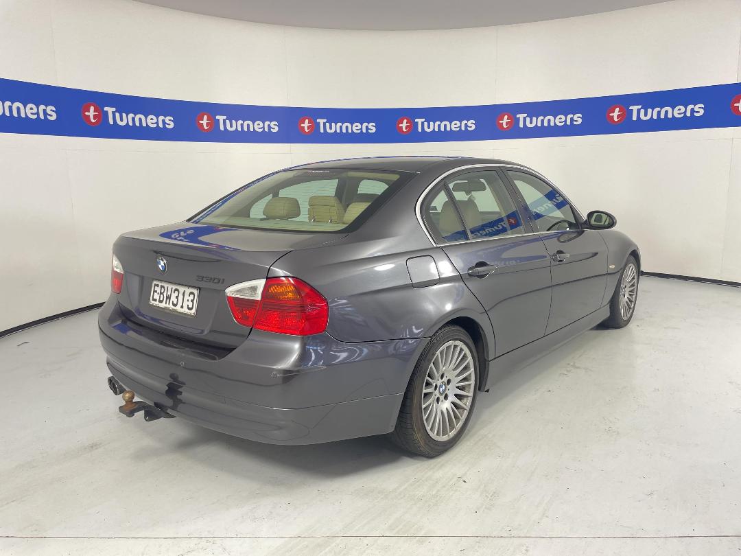 Photo '6' of BMW 3 Series 330I Photo '6' of BMW 3 Series 330I