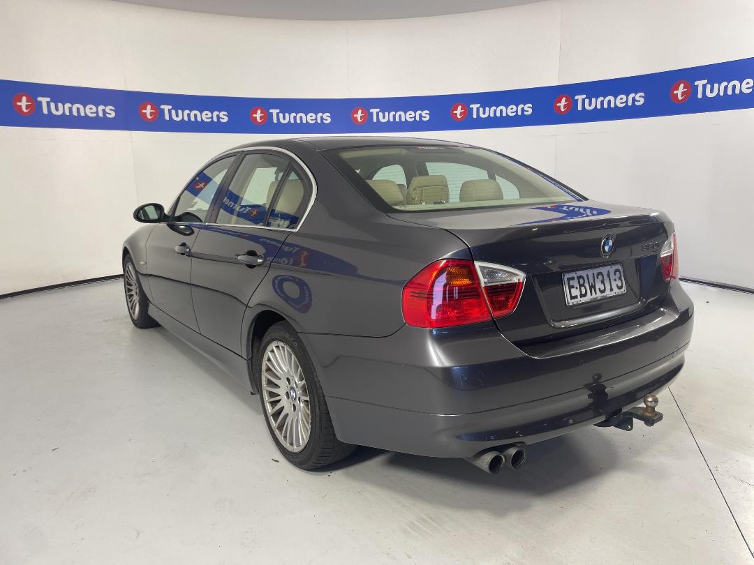 Photo '4' of BMW 3 Series 330I Photo '4' of BMW 3 Series 330I