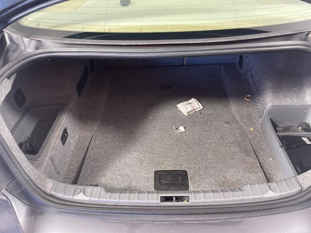 Photo '12' of BMW 3 Series 330I Photo '12' of BMW 3 Series 330I