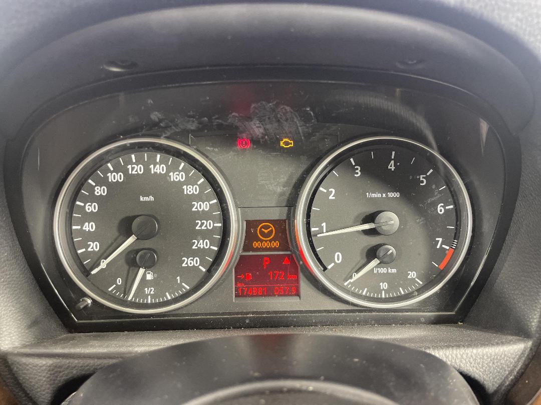 Photo '19' of BMW 3 Series 330I Photo '19' of BMW 3 Series 330I