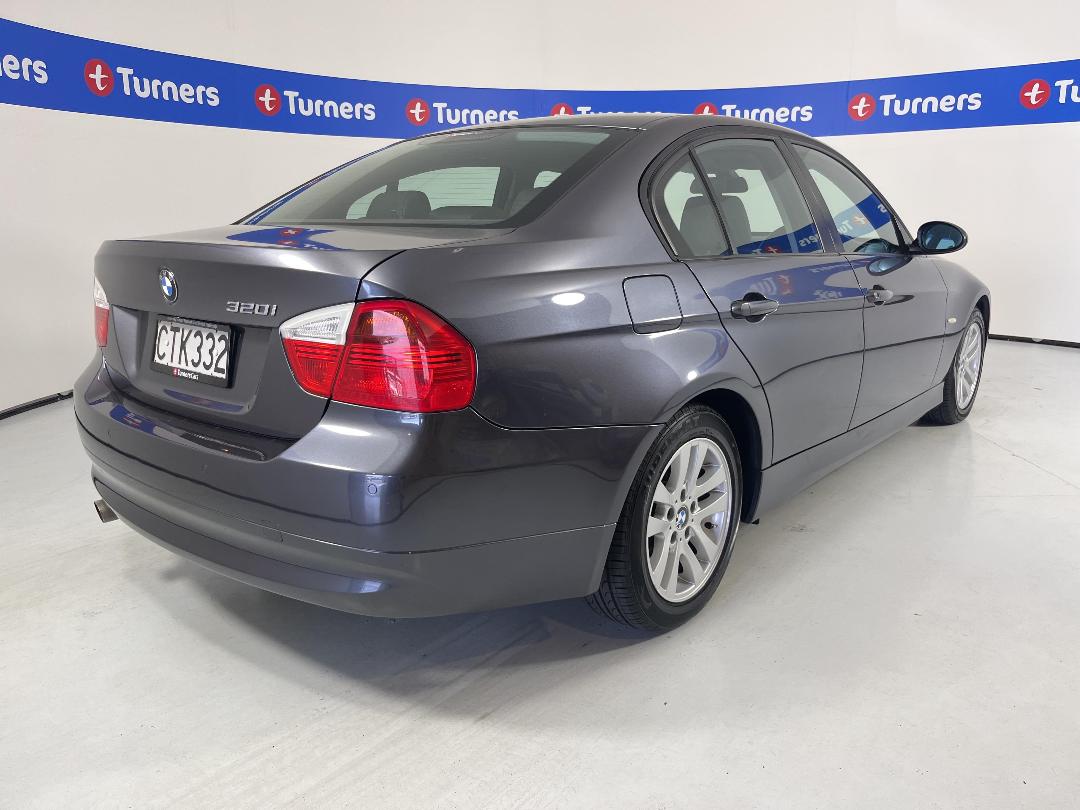 Photo '7' of BMW 3 Series