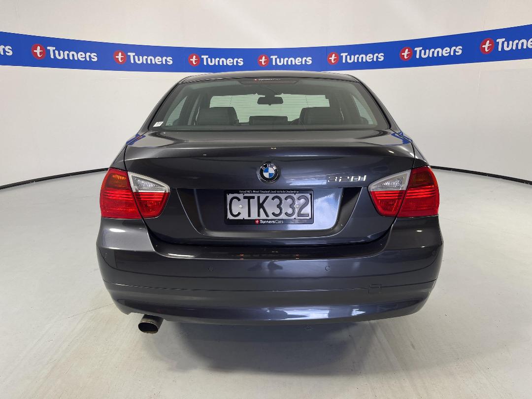 Photo '6' of BMW 3 Series