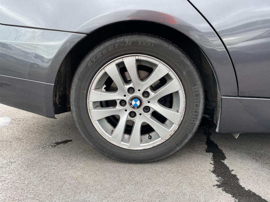 Photo '8' of BMW 3 Series 320I Photo '8' of BMW 3 Series 320I