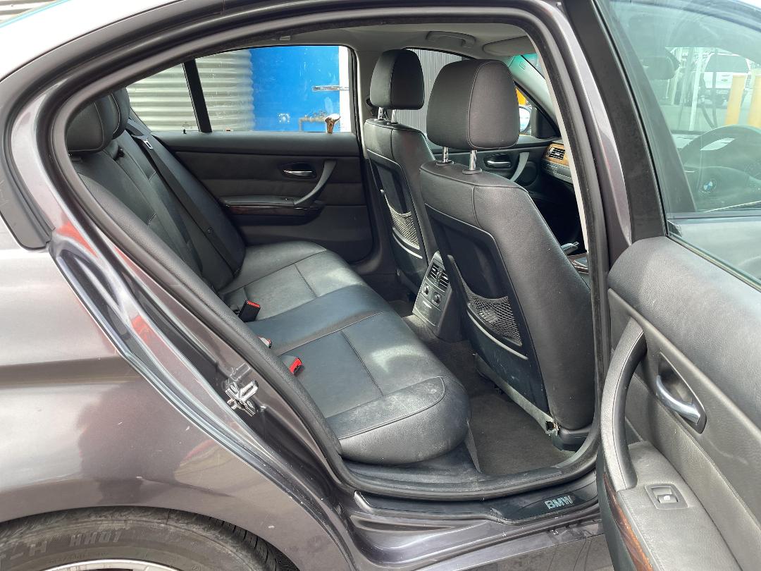 Photo '18' of BMW 3 Series 320I Photo '18' of BMW 3 Series 320I