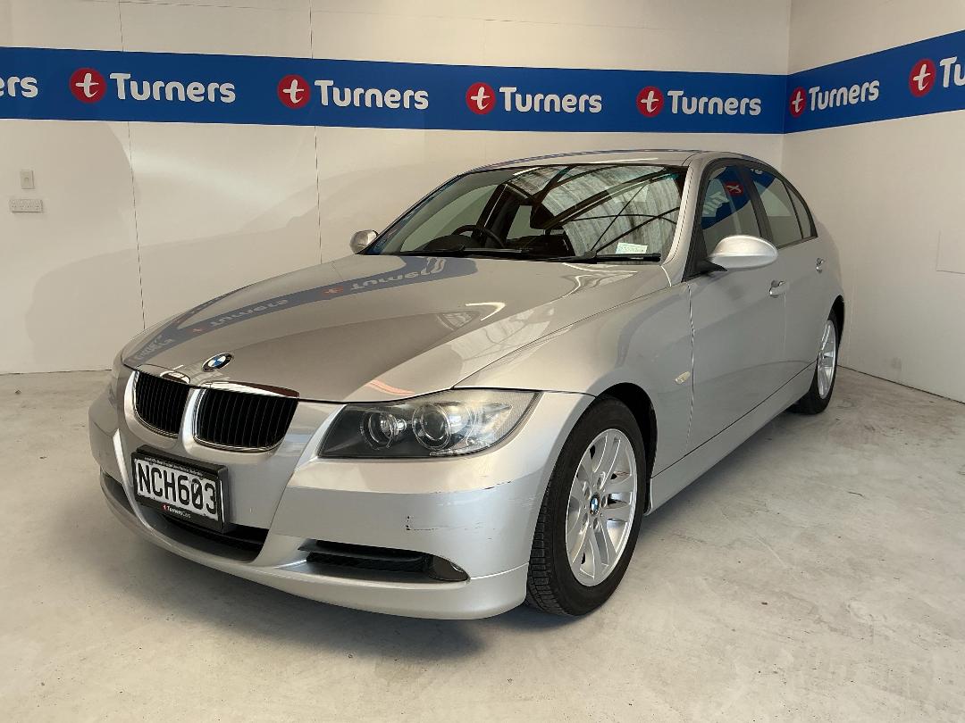 Photo '4' of BMW 320I