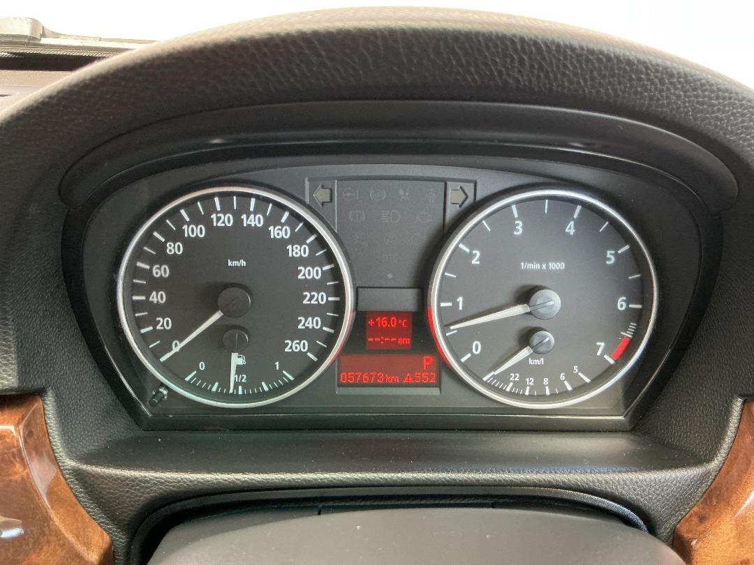 Photo '21' of BMW 320I