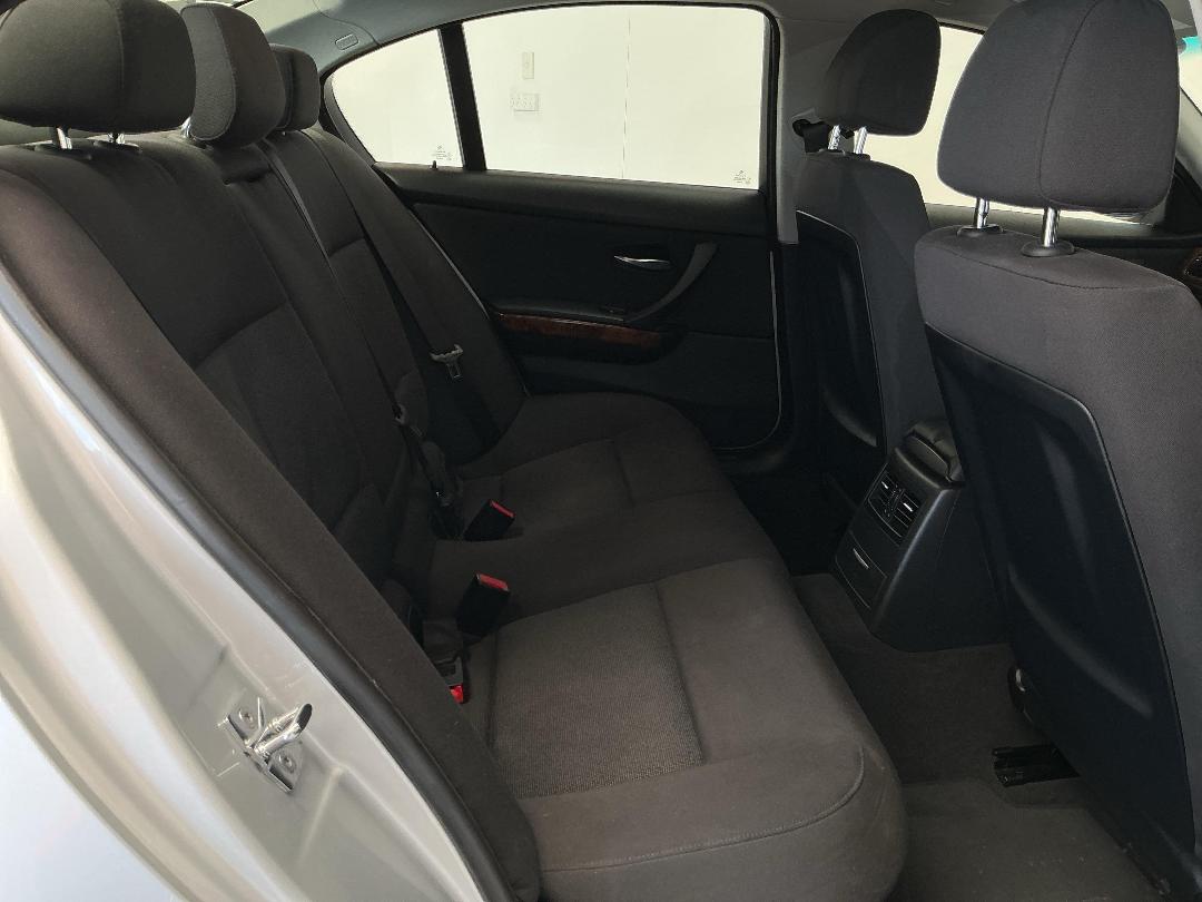 Photo '20' of BMW 320I