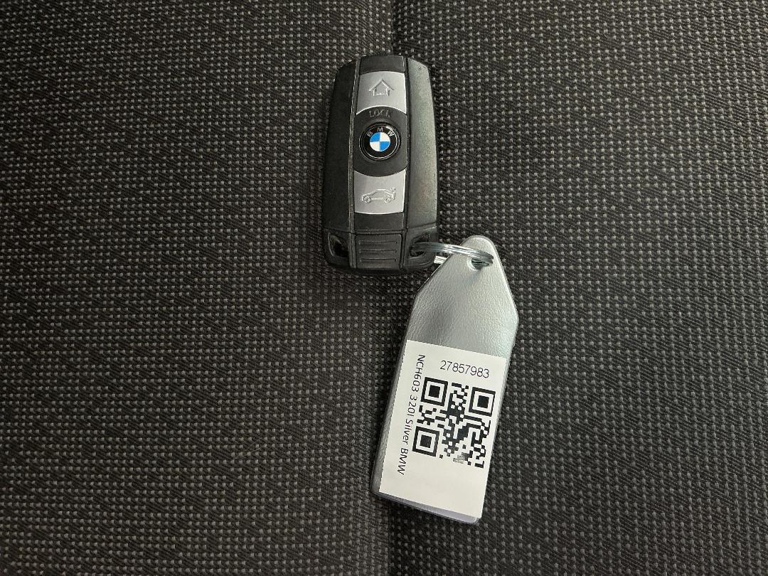 Photo '22' of BMW 320I