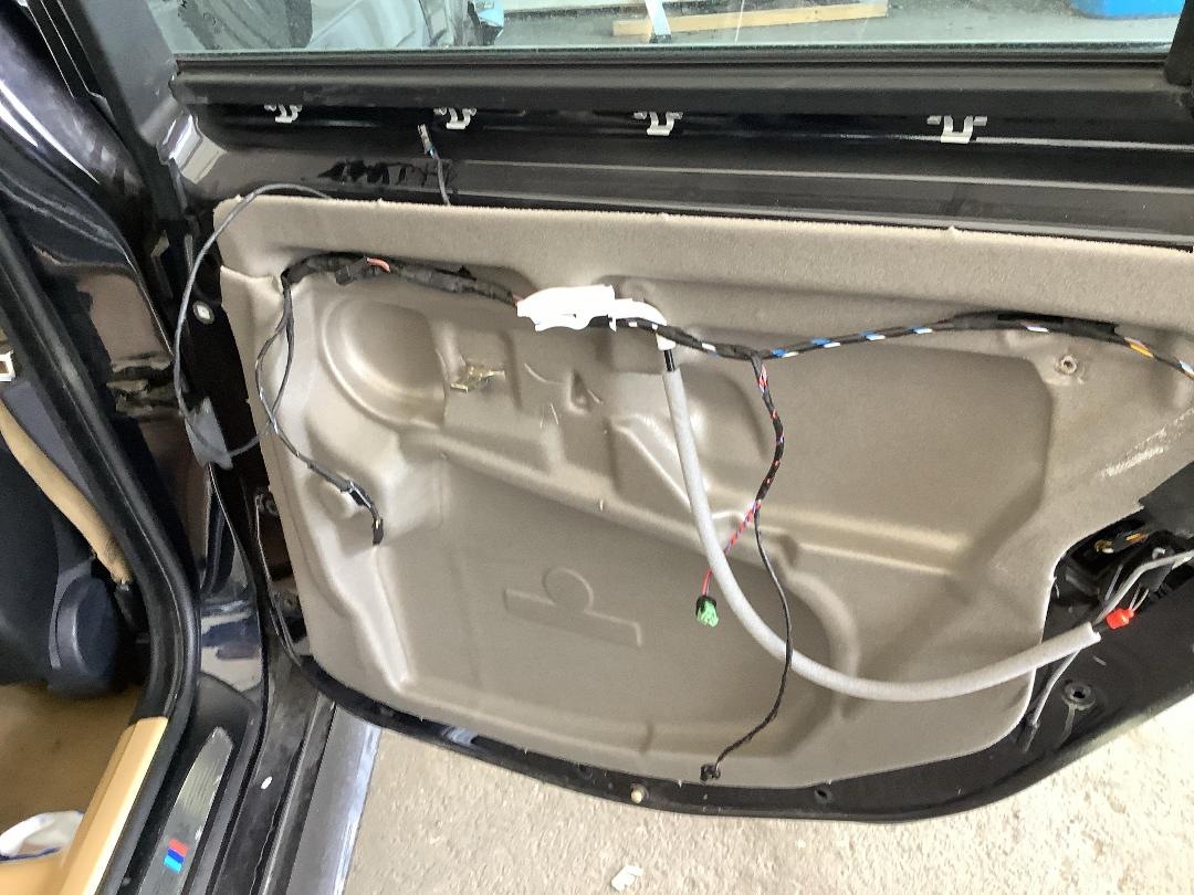 Photo '11' of BMW 5 Series 545I E60 Photo '11' of BMW 5 Series 545I E60