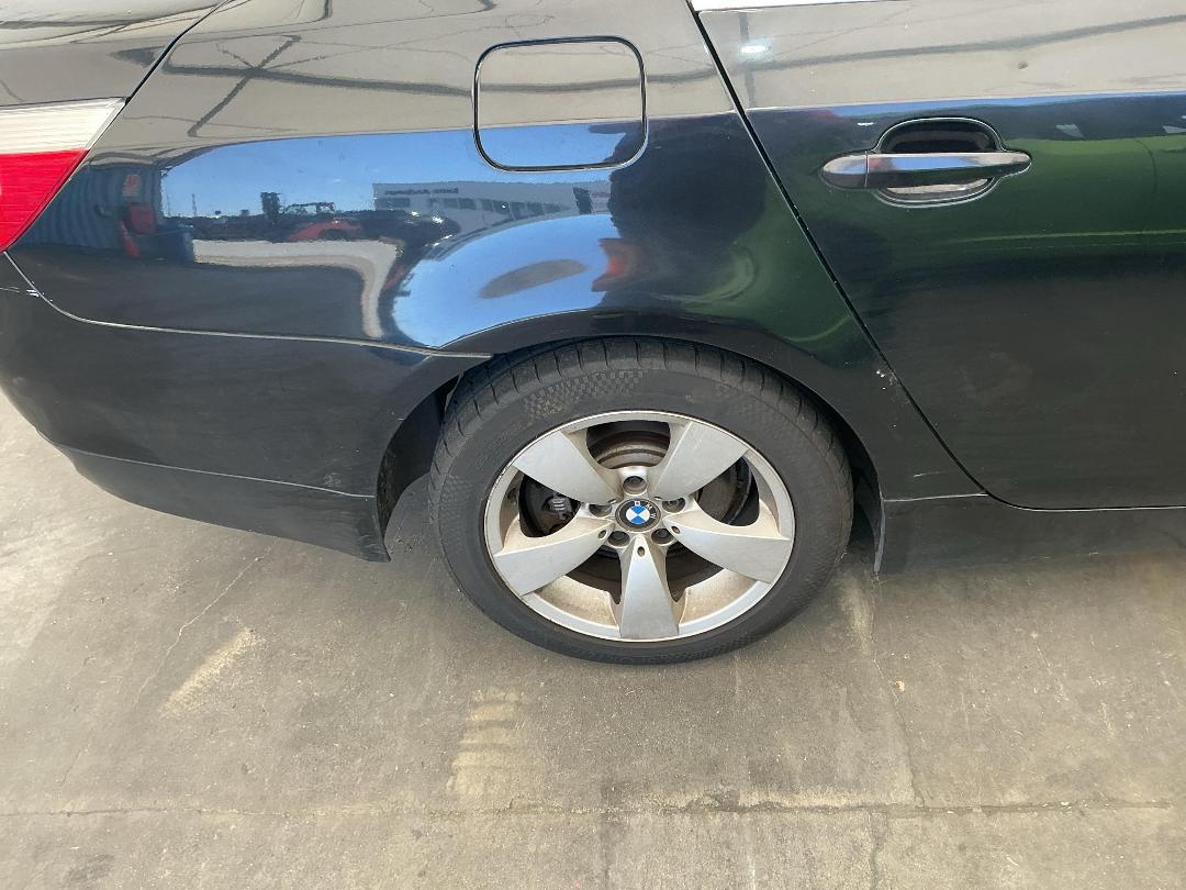 Photo '15' of BMW 530I Photo '15' of BMW 530I