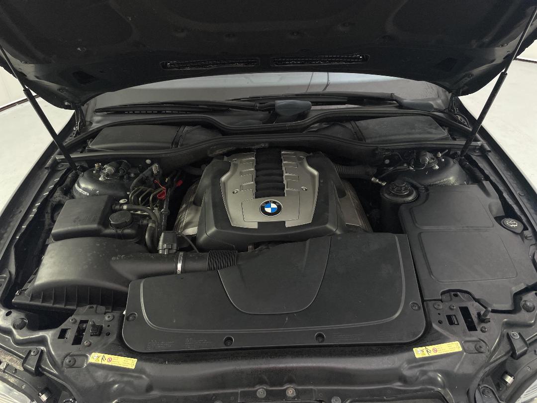 Photo '13' of BMW 740I