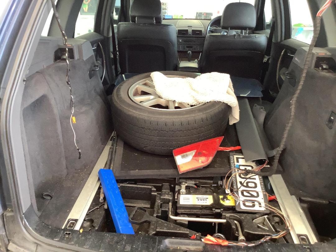 Photo '6' of BMW X3 2.5