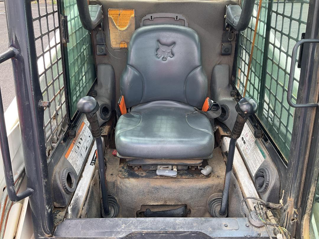 Photo '18' of Bobcat S160 Skid Steer