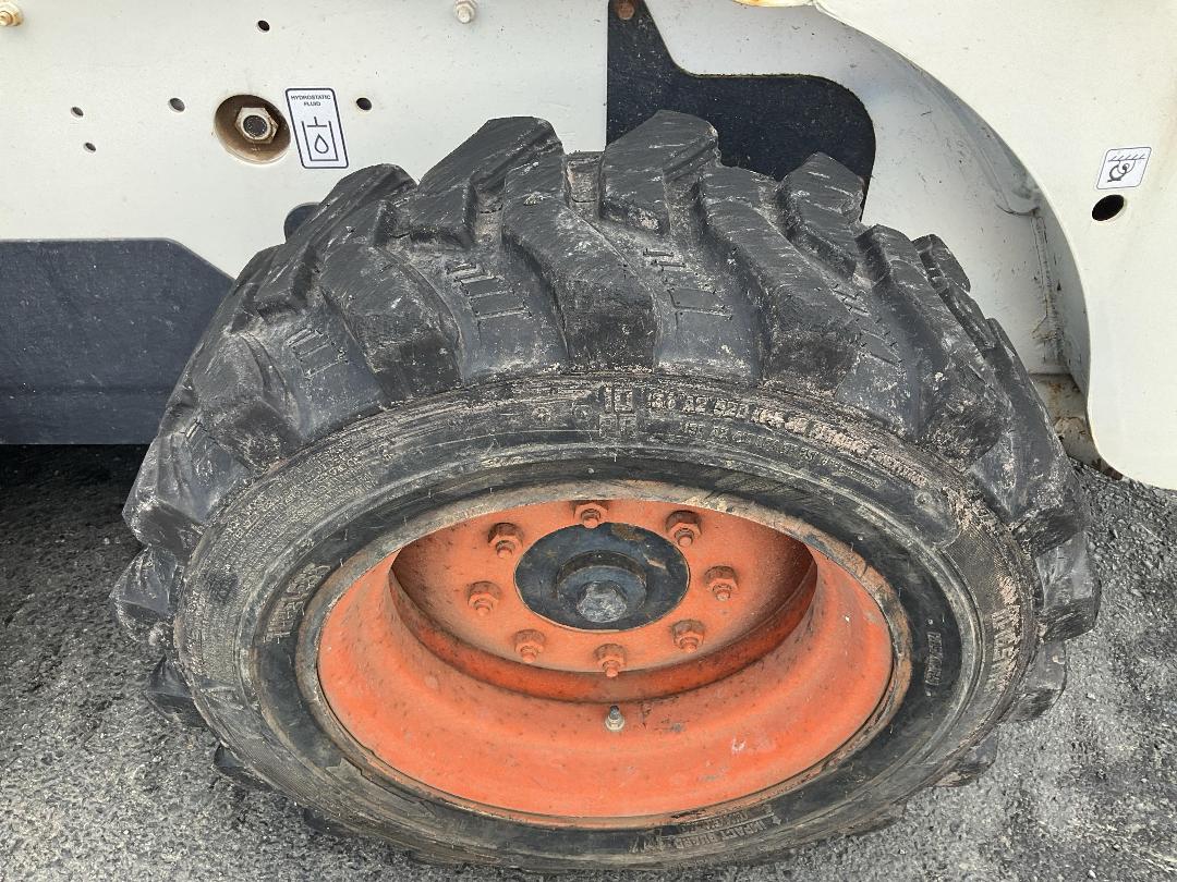 Photo '20' of Bobcat S160 Skid Steer