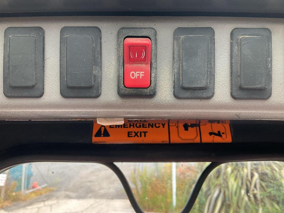 Photo '24' of Bobcat S160 Skid Steer