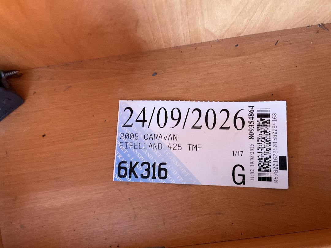 Photo '14' of Caravan Eifeland 425 TMF Caravan - Single