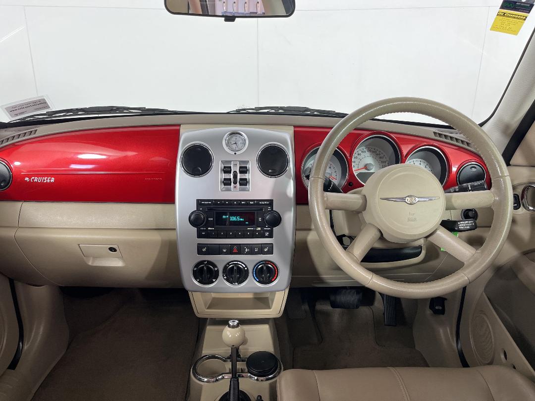 Photo '17' of Chrysler PT Cruiser Photo '17' of Chrysler PT Cruiser