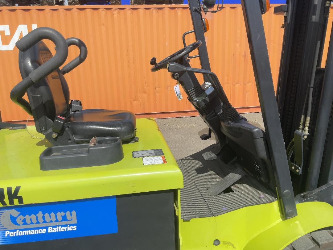 Photo '12' of Clark EPX30 Forklift Photo '12' of Clark EPX30 Forklift