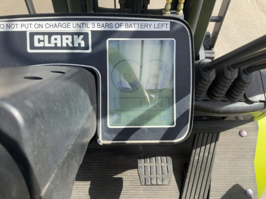 Photo '13' of Clark EPX30 Forklift Photo '13' of Clark EPX30 Forklift